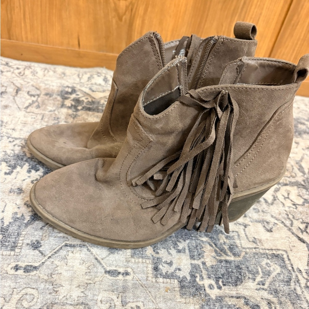 Fringe Suede Ankle Boots - Brown